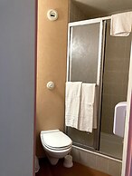 Brit Hotel Essentiel Moulins Avermes