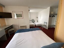 Brit Hotel Essentiel Moulins Avermes