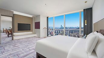 Crowne Plaza Dalian Xinghai by IHG