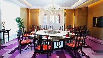 Crowne Plaza Dalian Xinghai by IHG