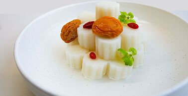 Crowne Plaza Dalian Xinghai by IHG
