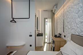 Levantes Luxury Suites I