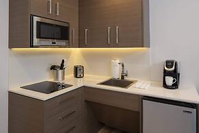 Marketplace Suites