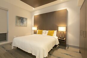 Marketplace Suites