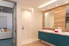 Marketplace Suites
