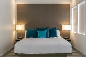 Marketplace Suites