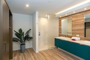 Marketplace Suites
