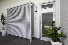 Marketplace Suites