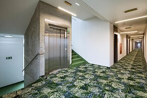 Bloom Hotel