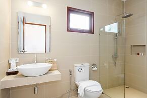 HSH - 3 Bedrooms Front Beach - Bangrak