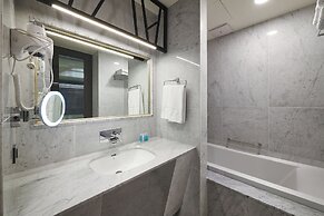Traum Valley Hotel