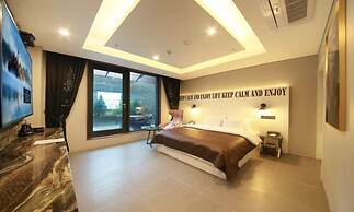 Gimpo Hotel M Tower