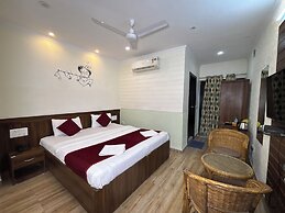 Hotel Vedas Tapovan