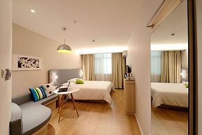 Hotel Apartment 24
