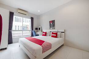 OYO 75323 Tha Burapa Home Bangsean