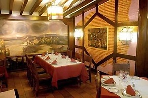 Hotel V Ciudad