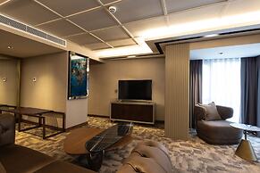 Tonight Hotel Port