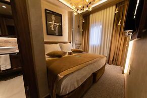 Tonight Hotel Port