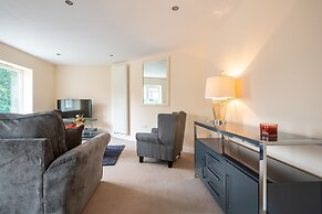 Apartment 9