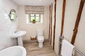 Maggie Puddle Cottages