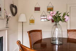 Maggie Puddle Cottages