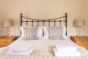 Maggie Puddle Cottages