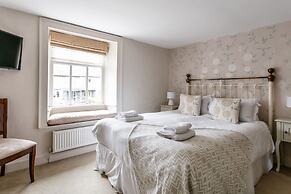 Maggie Puddle Cottages
