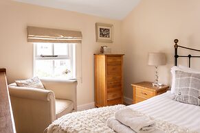 Maggie Puddle Cottages
