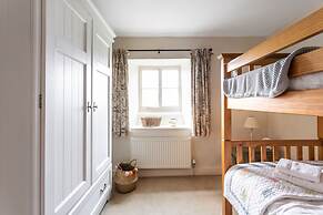 Maggie Puddle Cottages