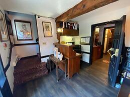 The Olde Angel Inn
