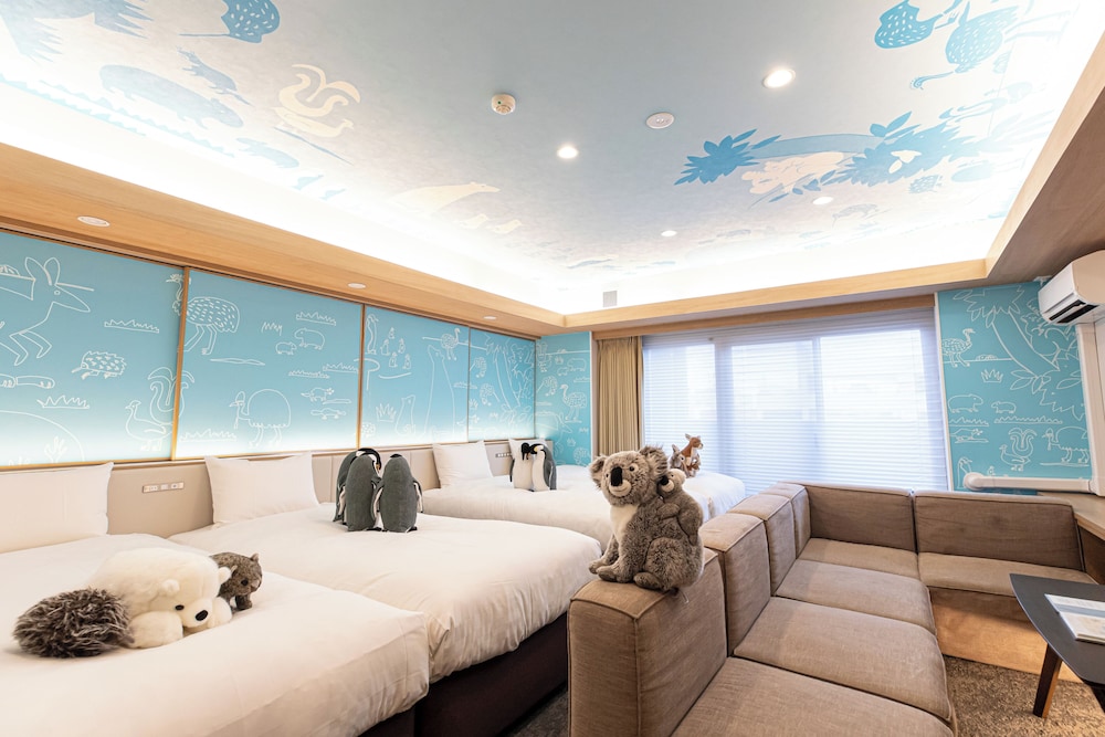 GOLDSTAY SAKAE