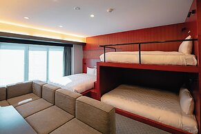 GOLDSTAY SAKAE