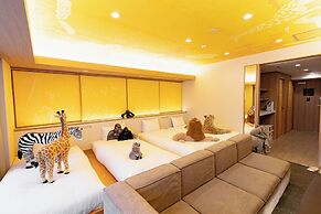 GOLDSTAY SAKAE