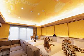 GOLDSTAY SAKAE