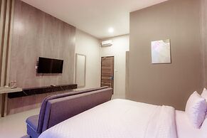 Giri Palma Hotel