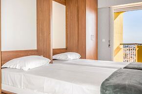 Wonderful Studio in Cascais With Sea View