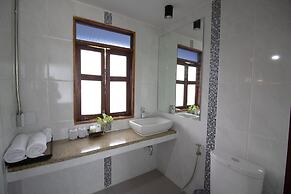 Royal Train Garden Resort