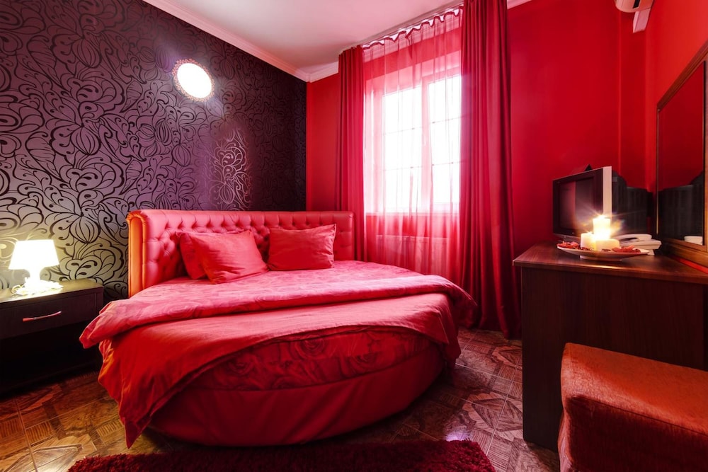 Hotel Marton Lion