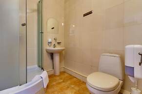 Hotel Marton Lion