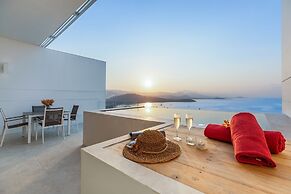Luxury Apartment Unique Residences