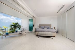 Luxury Apartment Unique Residences