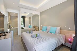 Luxury Apartment Unique Residences