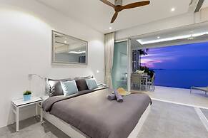 Luxury Apartment Unique Residences