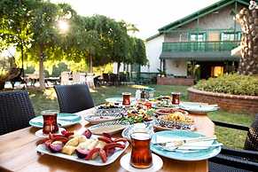 Myhouse Urla Butik Otel