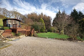 Stunning 3-bed House in a Private Hidden Valley