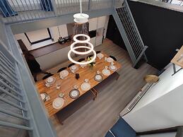 Onyx House