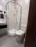 Andi Hotel