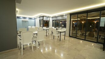 Opera Suites