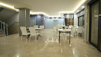 Opera Suites