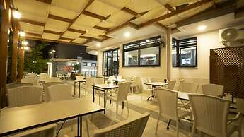 Opera Suites